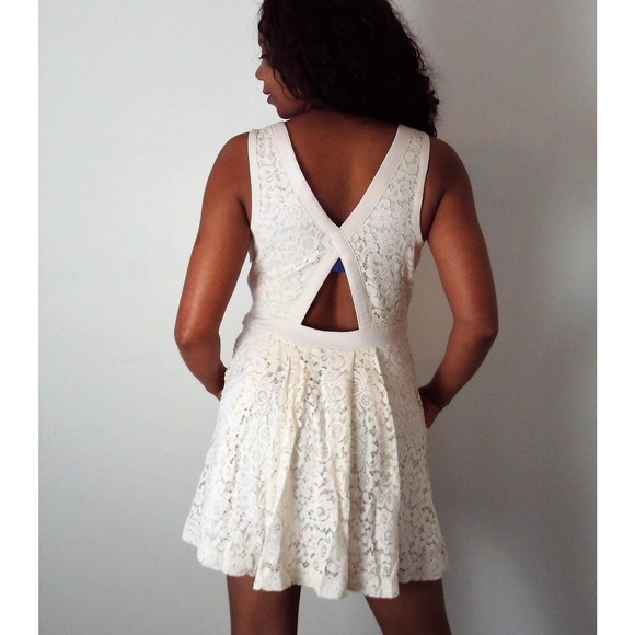 Free People Cream V neck Lace Dress - Picture 2 of 8